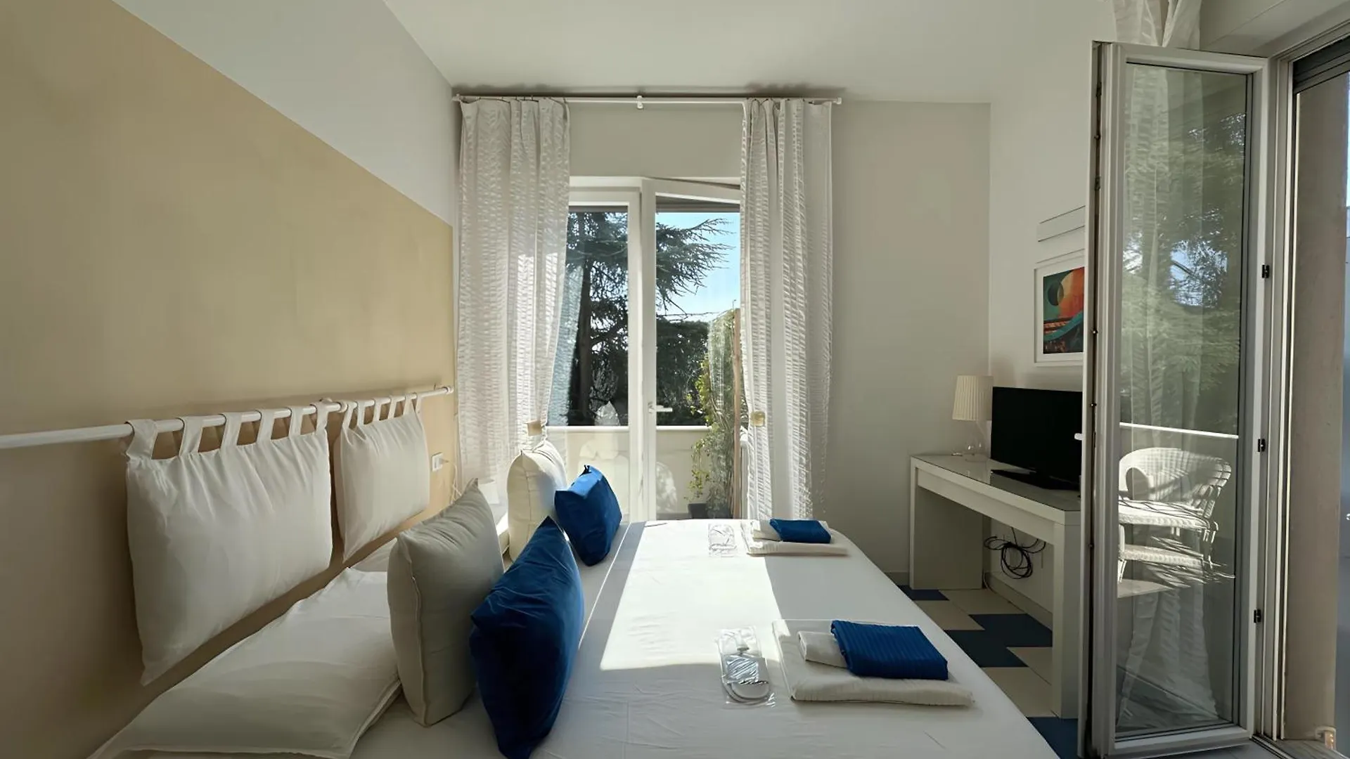 Marina 34 Double Terrace Near Fiera&Sant'Orsola Appartement Bologna